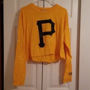NWT Pirates Crop Top